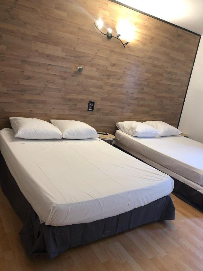 Hotel La Garenne Tresserre エクステリア 写真