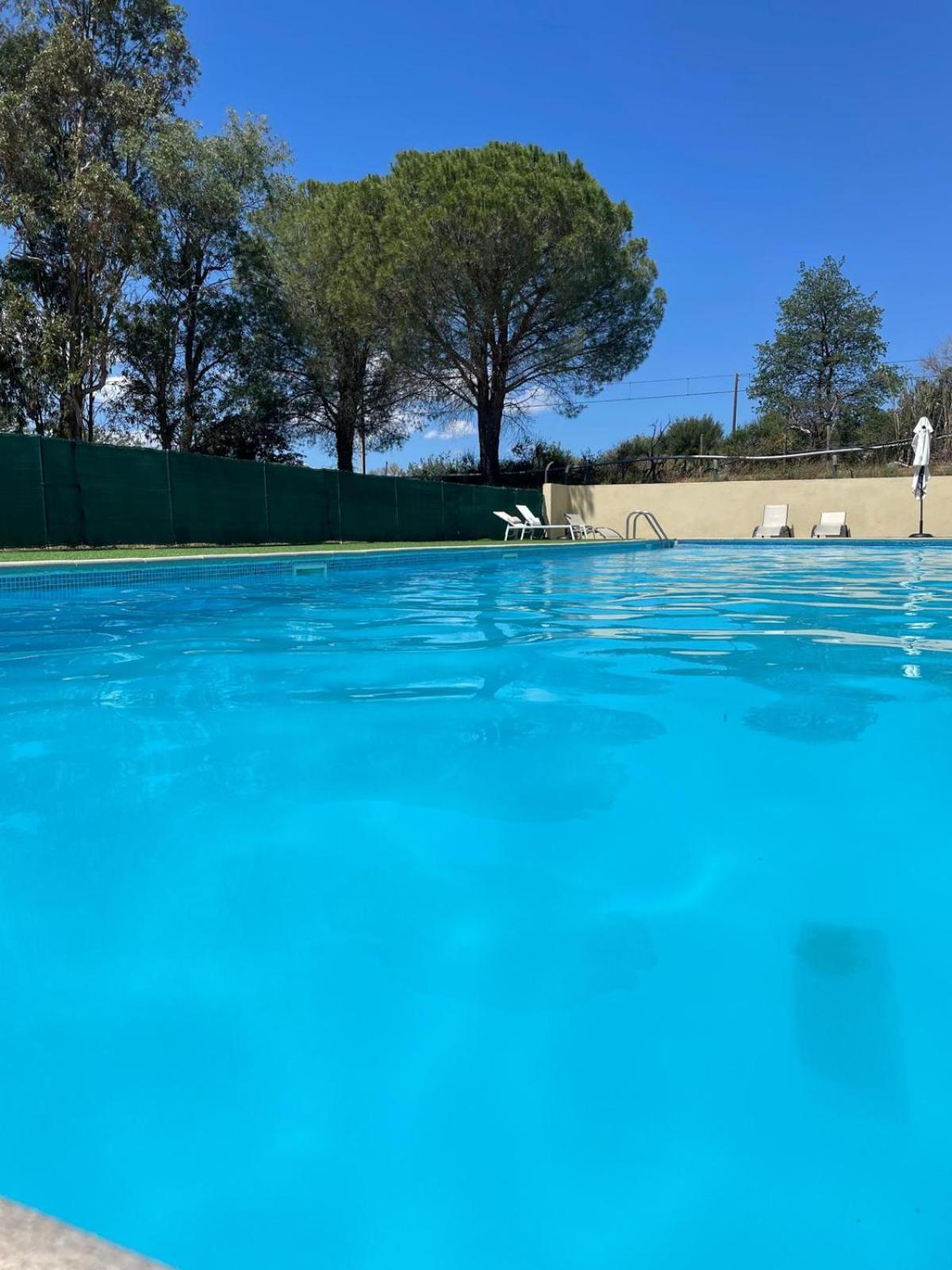 Hotel La Garenne Tresserre エクステリア 写真